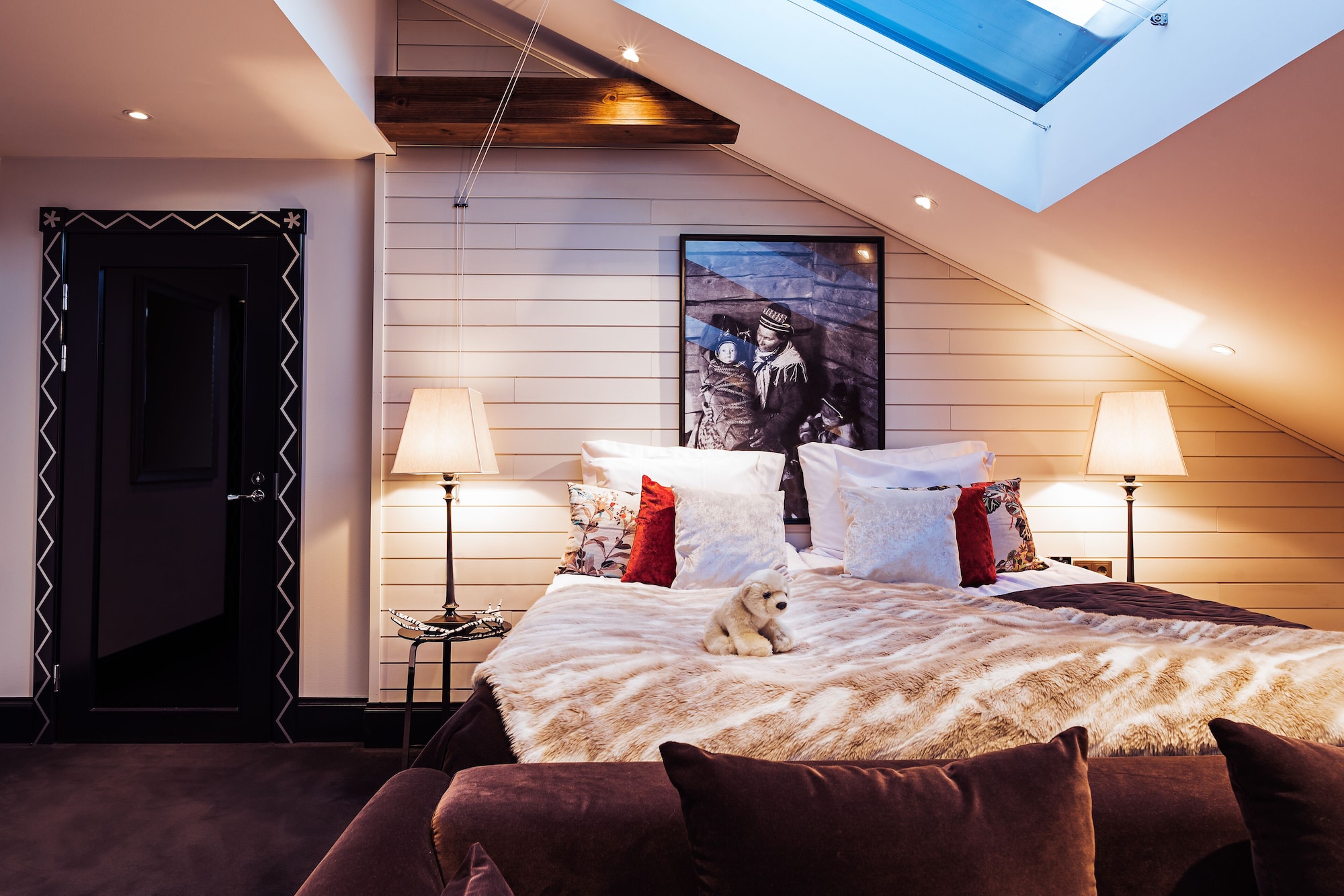 AURORA, LOFT, DOUBLE BED