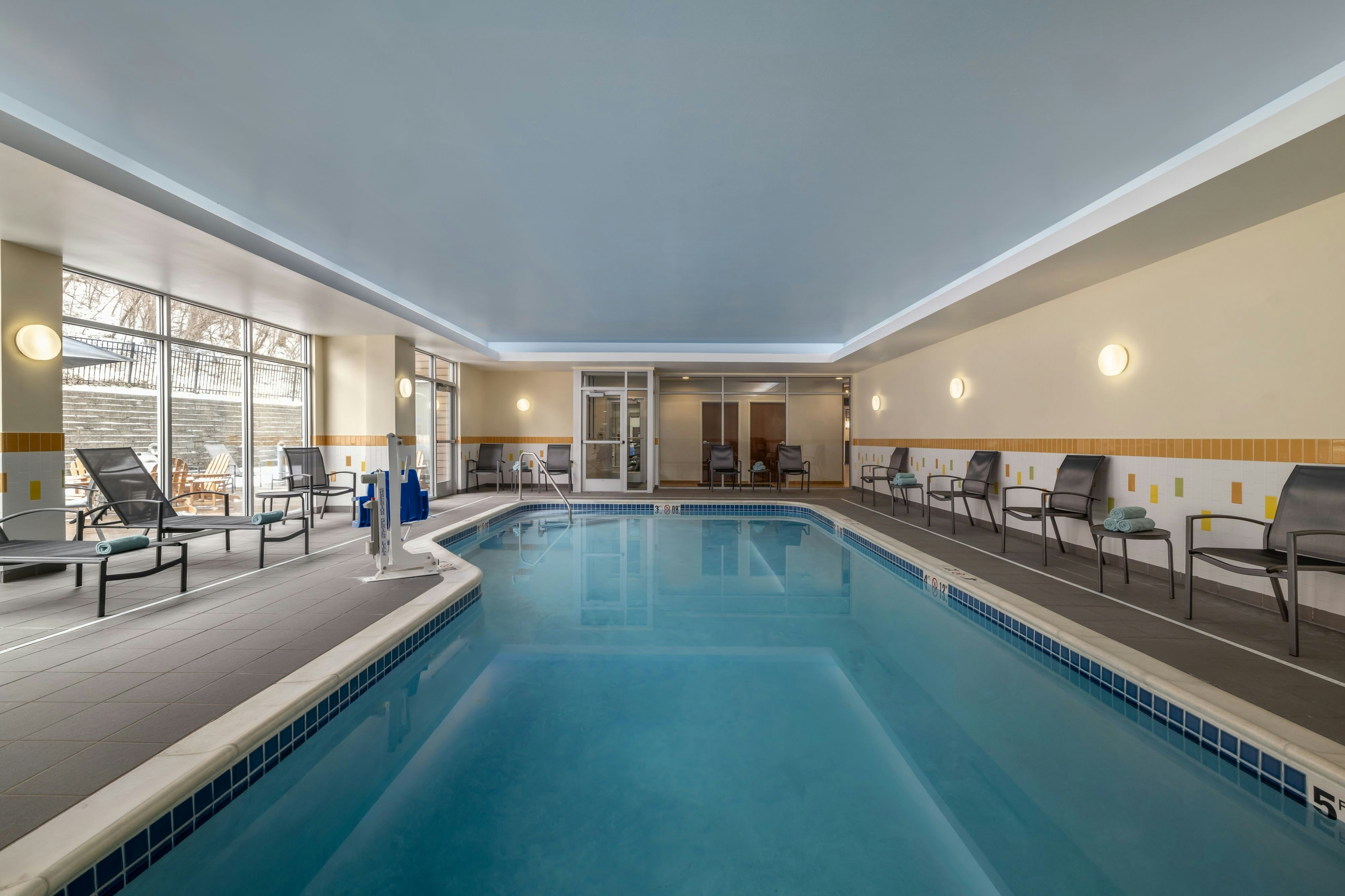 Fairfield Inn & Suites Athens 12/27