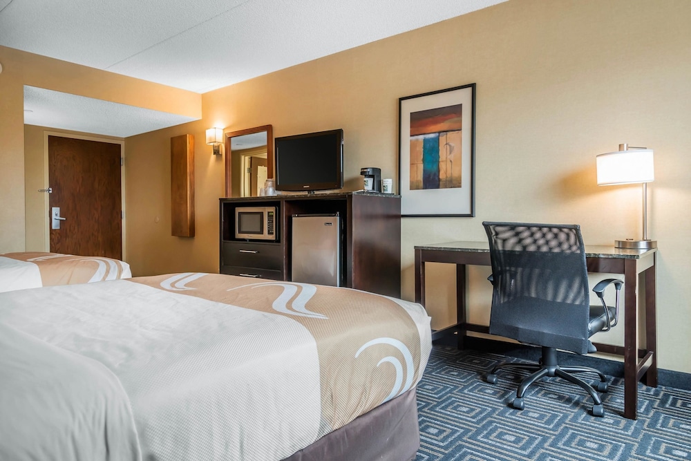 Quality Inn & Suites Mall of America - MSP Airport 16/38