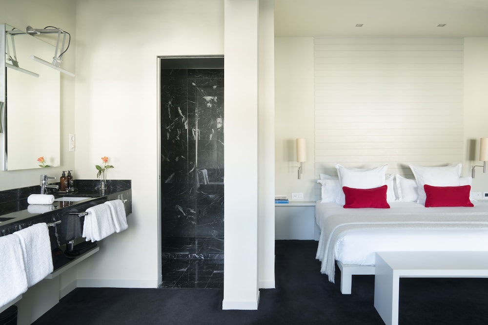 Miro Hotel 9/70