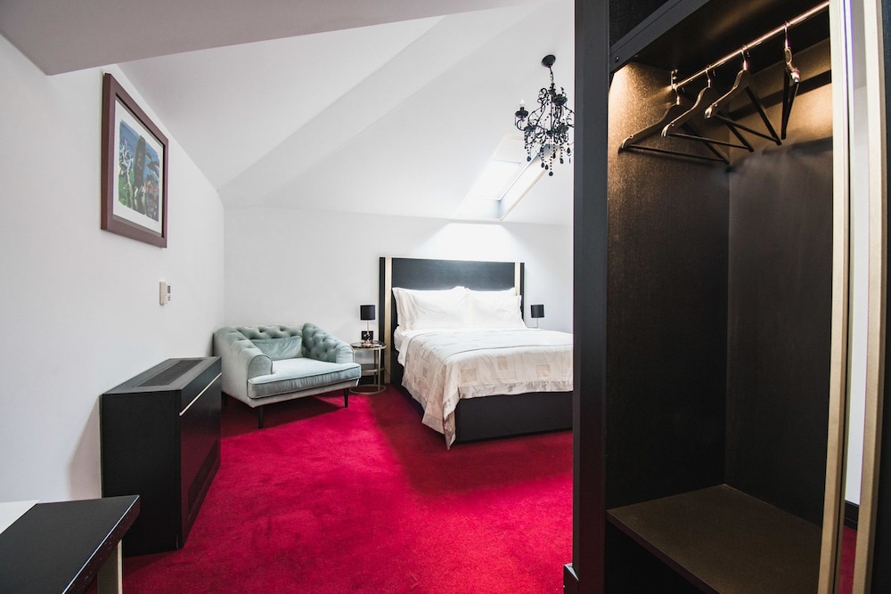 Heritage Hotel King Kresimir 19/50