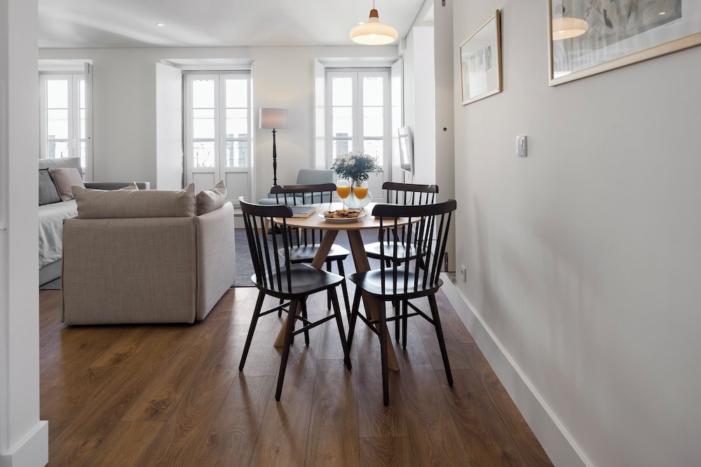 Lisbon Serviced Apartments - Bairro Alto 67/79