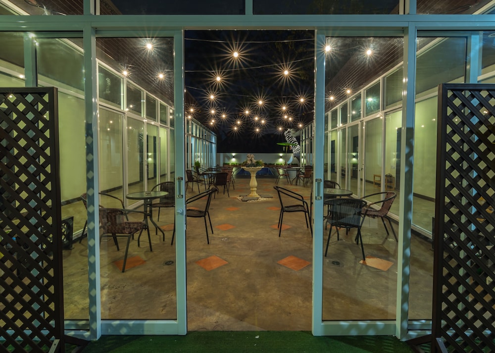 Mercy Hostel 33/55