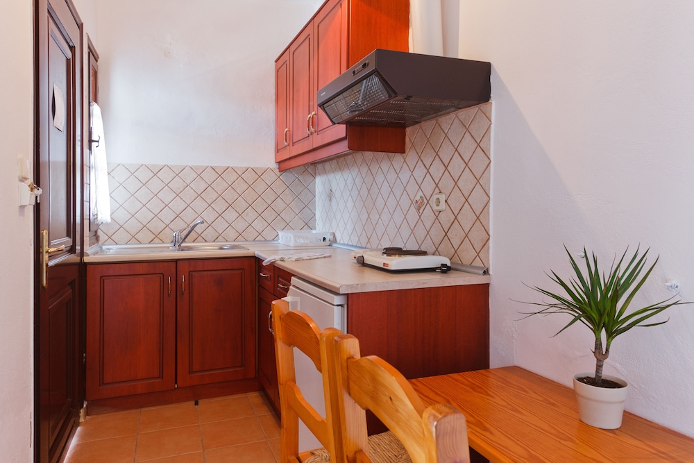 Hovolo Hotel Apartments 24/50