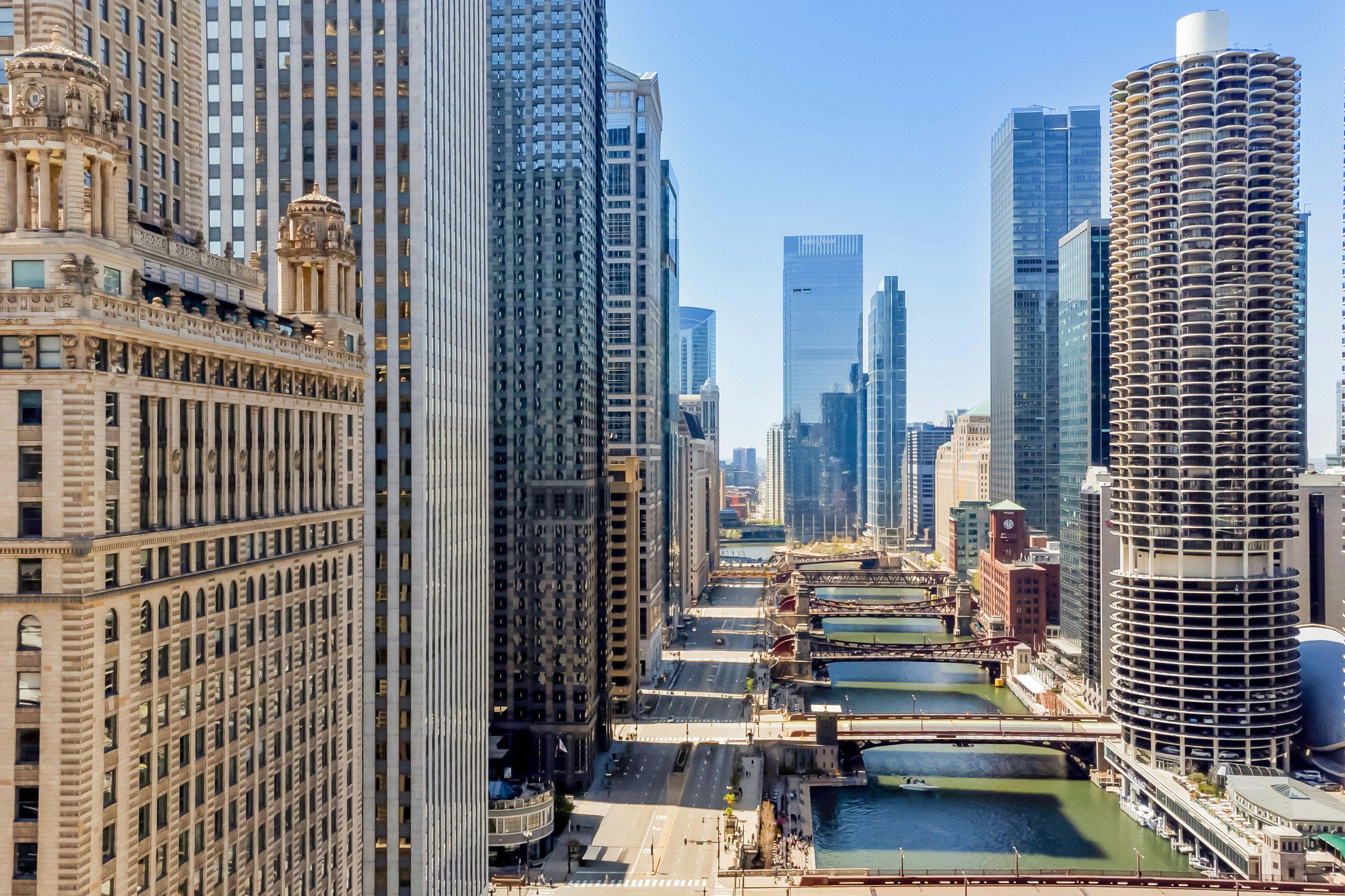 Hilton Garden Inn Chicago Downtown Riverwalk 42/43