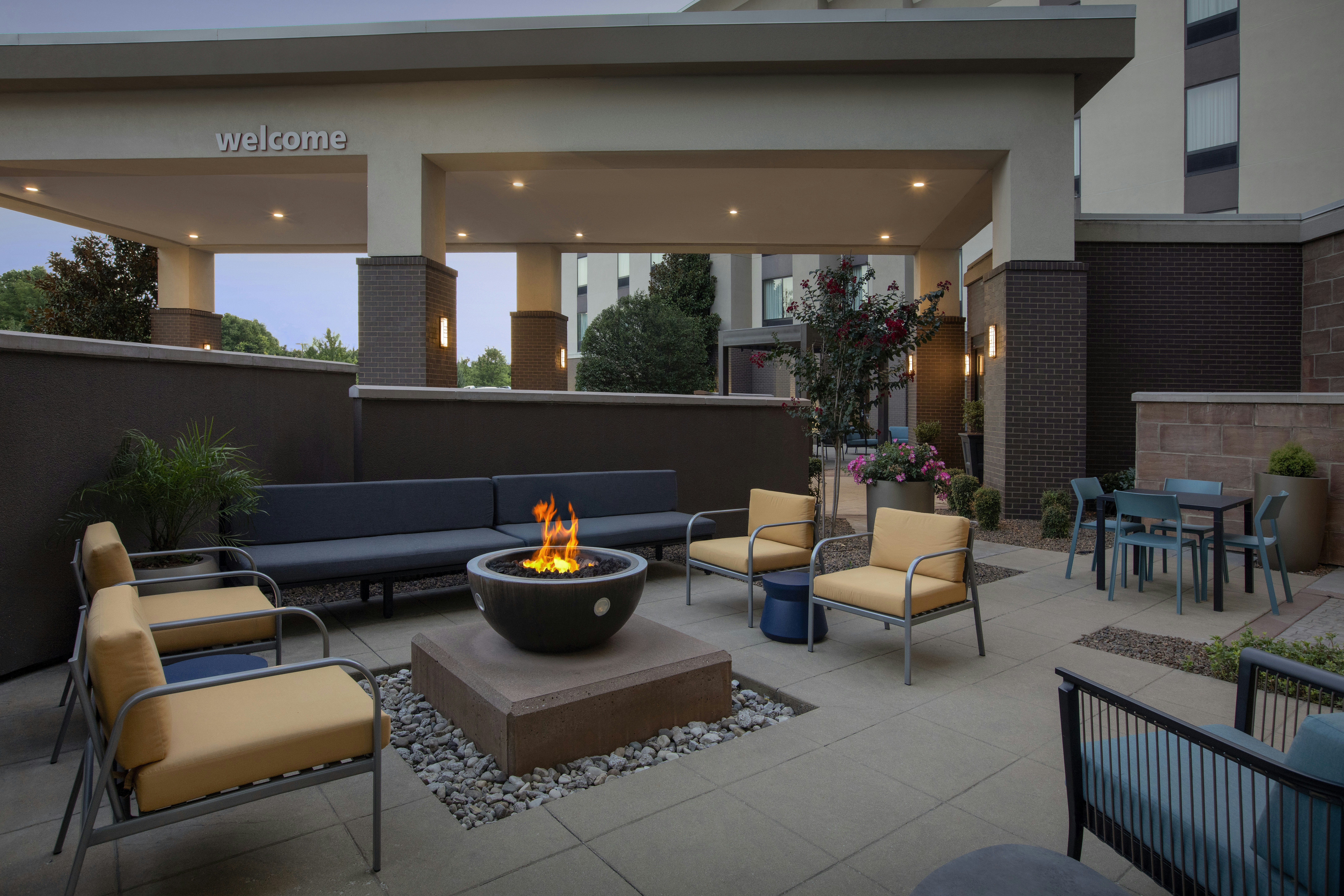 Hampton Inn Louisville East Hurstbourne Ky 35/56