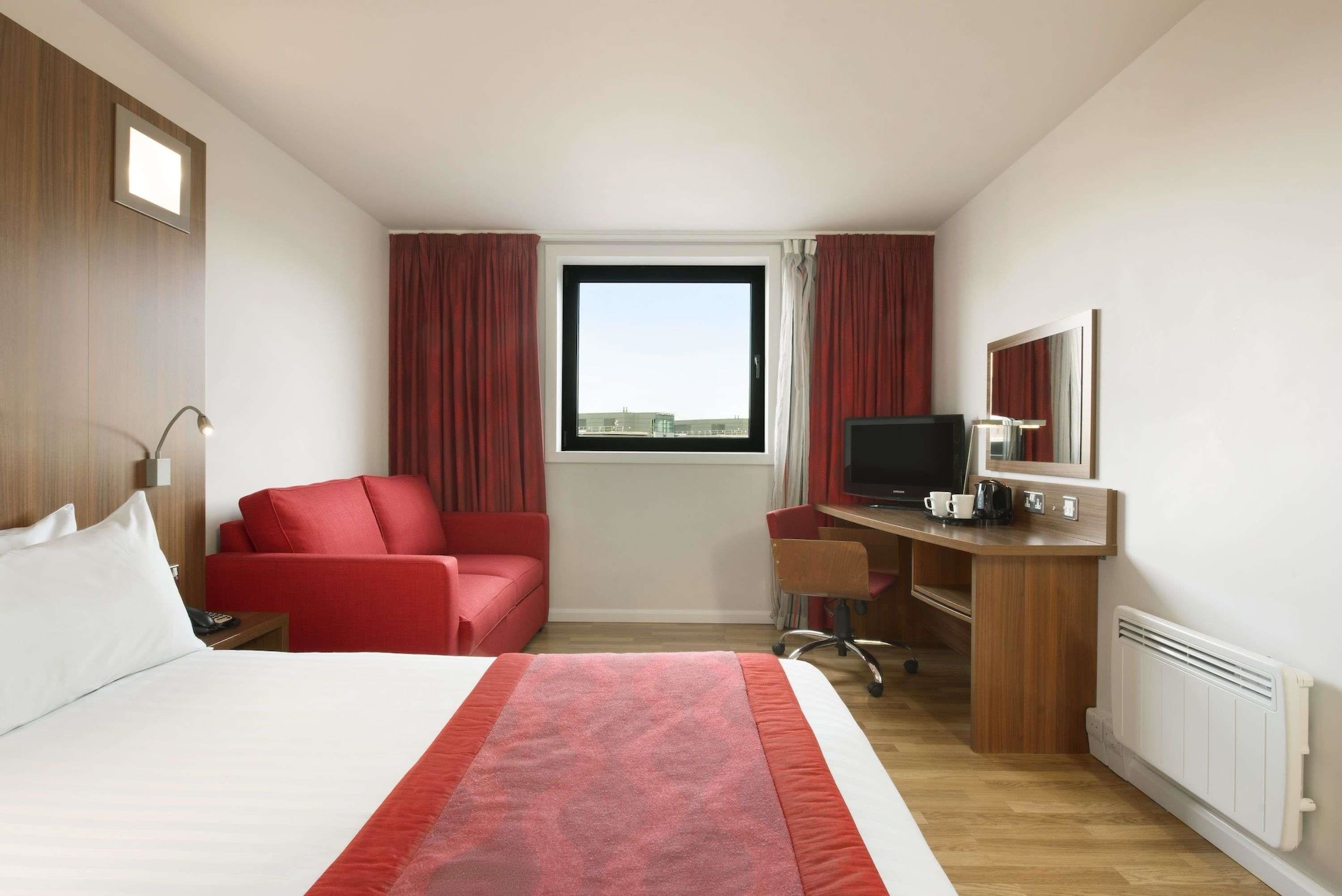 SUPERIOR, DOUBLE BED