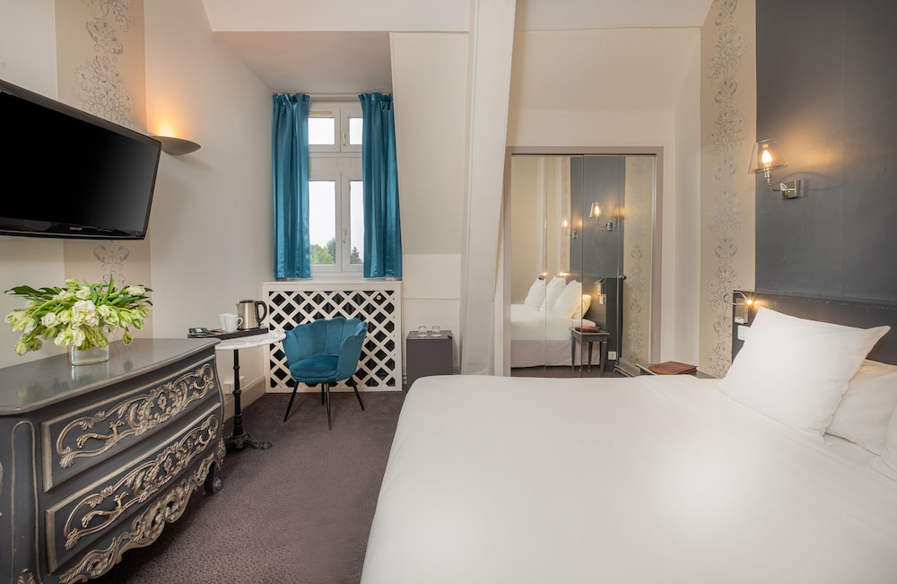 CHATEAU DES REYNATS 7/50