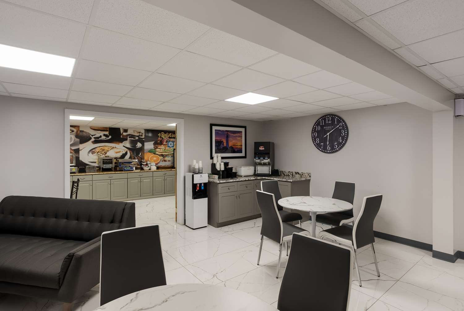 The SureStay Hotel by Best Western Presque Isle 23/42