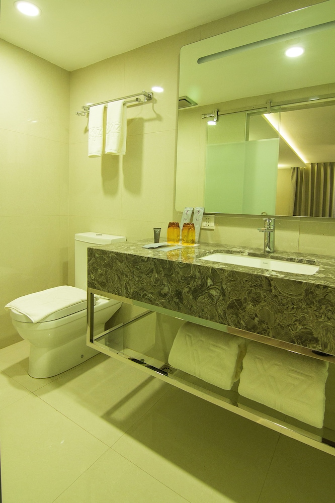Hotel Xyz 22/49