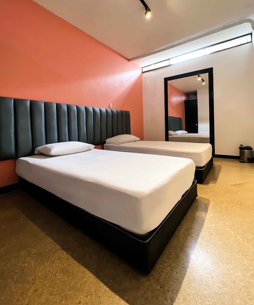Hotel Natural Medellin 32/62