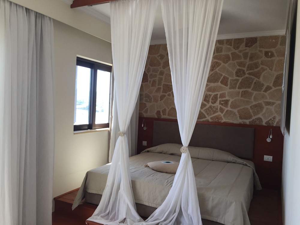 Al Mare Villas 21/67