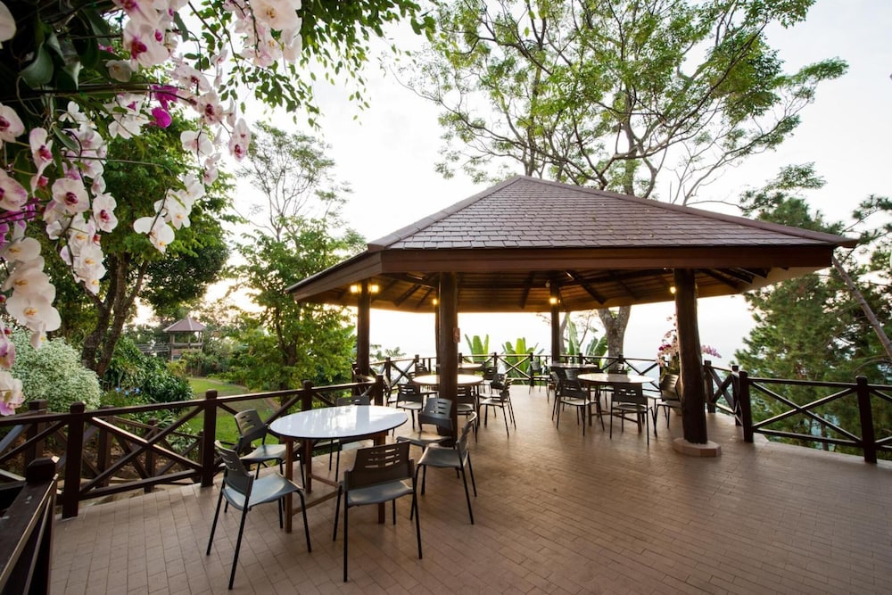 Doi Tung Lodge 34/42