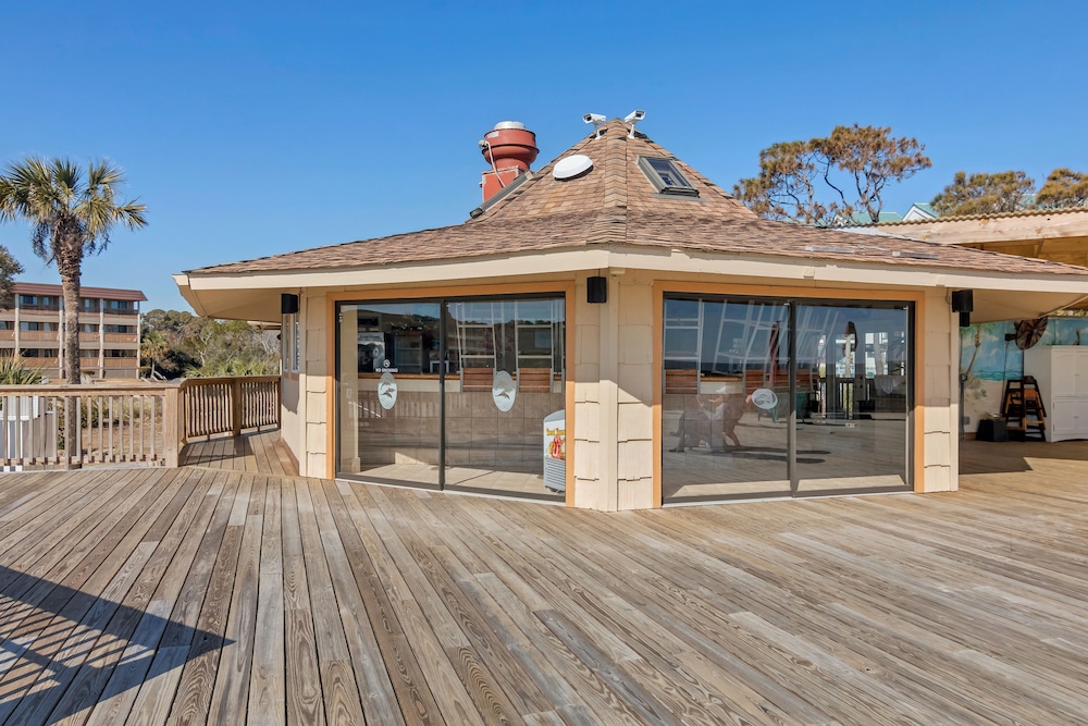 Hilton Head Island Beach Tennis Resort 12/80