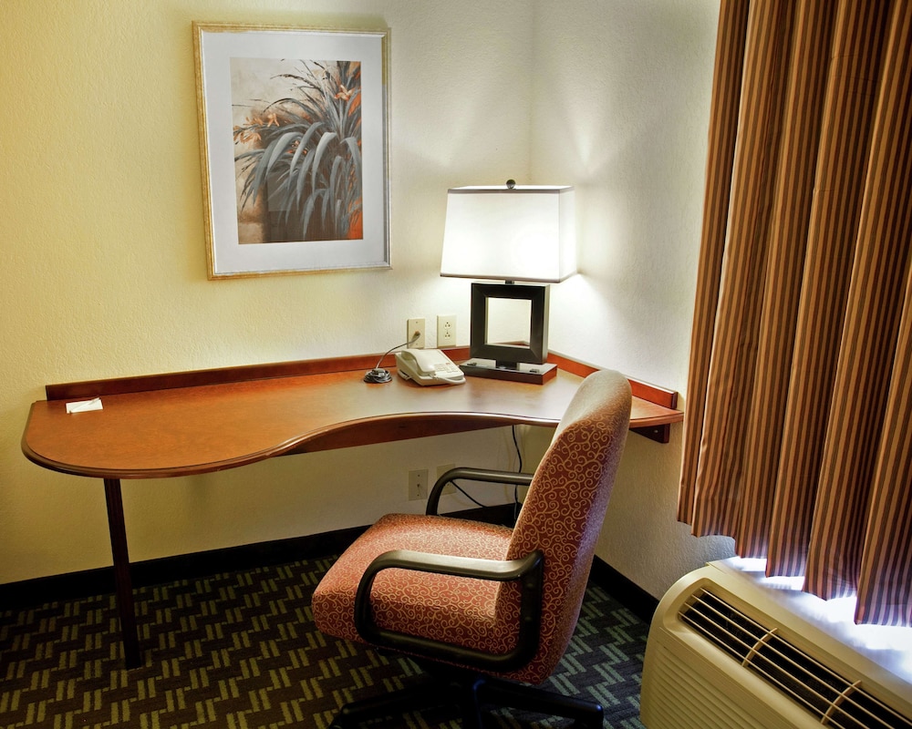 Hampton Inn Carrollton, GA 61/75