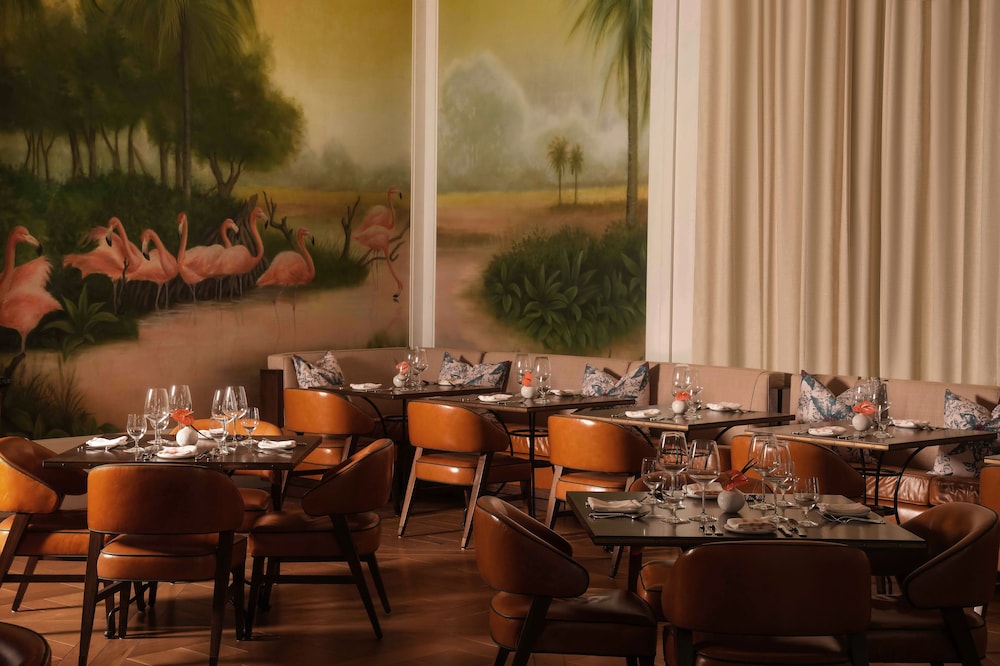 The Naples Beach Hotel and Golf Club 28/46