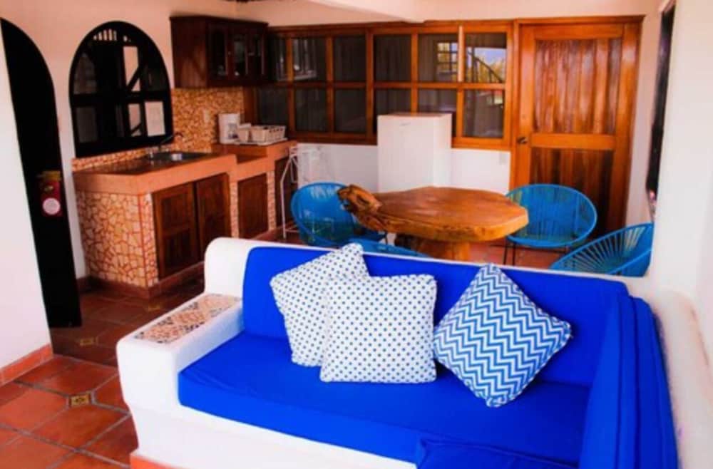 Hotel y Bungalows Acuario 42/60