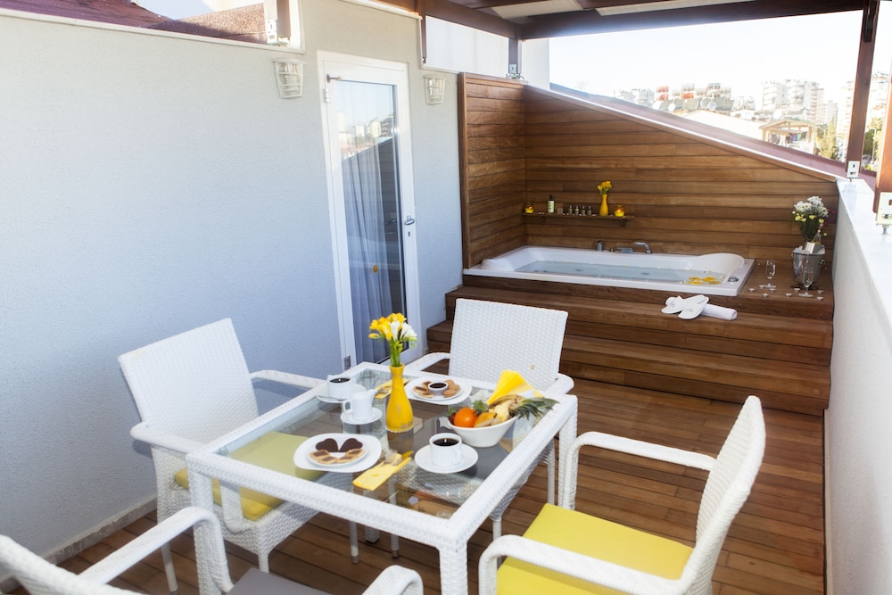 Let Stay Boutique Hotel Antalya 51/68