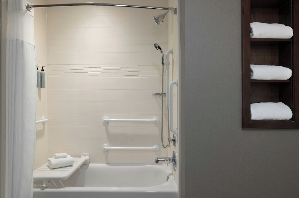 Residence Inn Des Moines Downtown 56/56