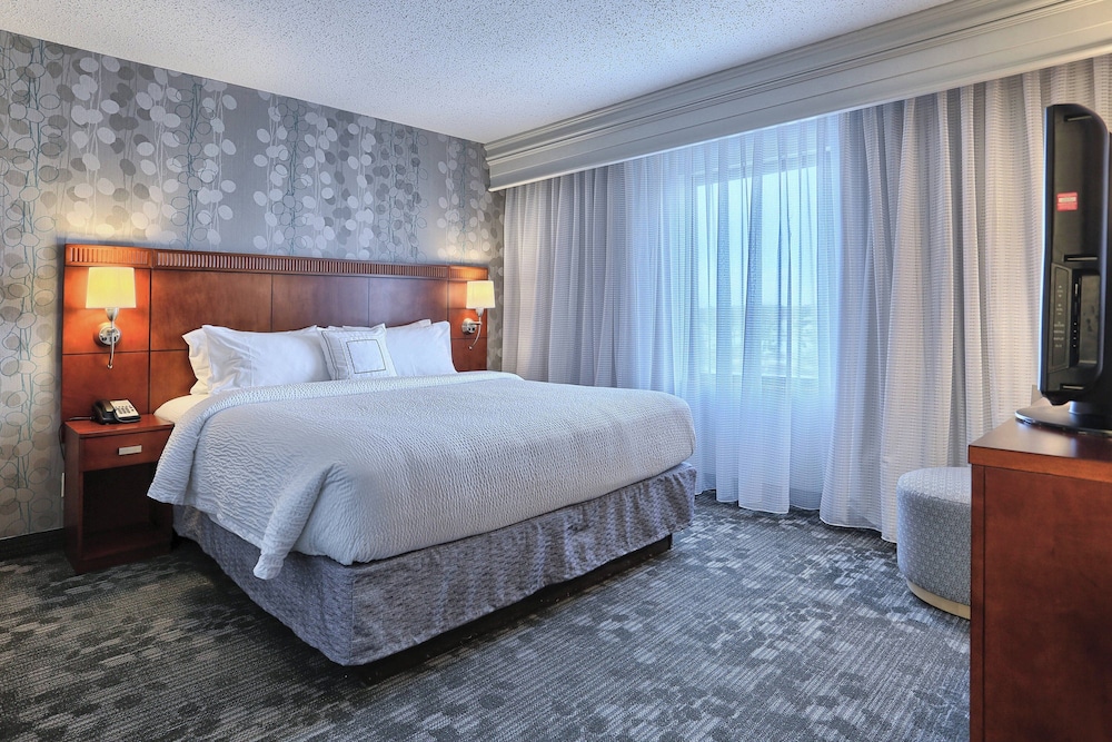 1 Bedroom, Suite