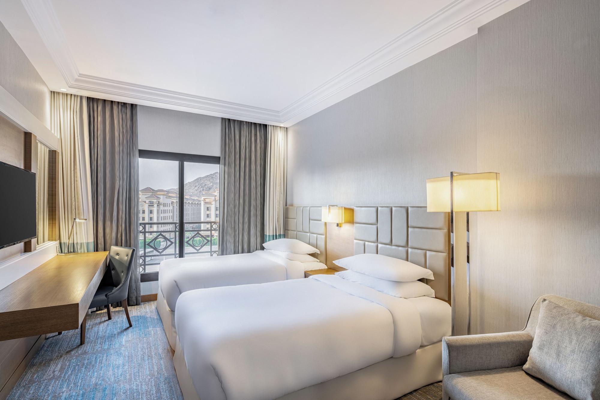 2 Bedrooms, Premium, Suite, Smoking