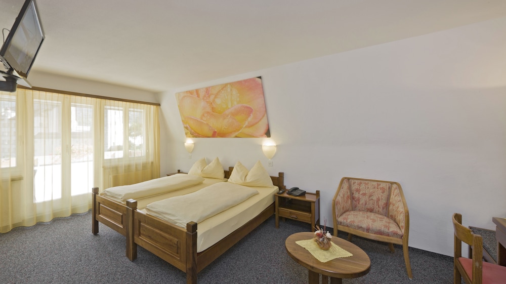 Schlosshotel - Self Check-In Hotel am Schlosspark 13/47
