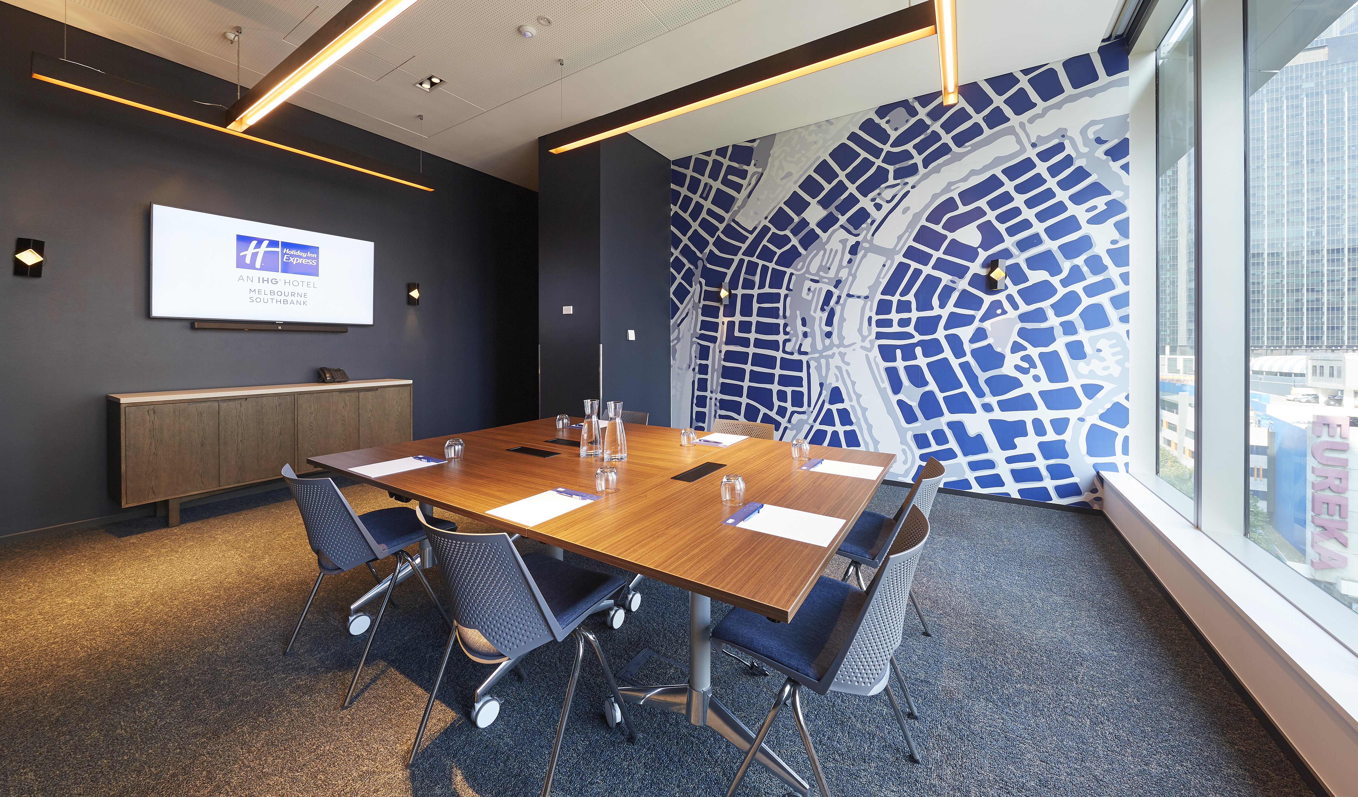 Holiday Inn Express Melbourne Southbank 63/77