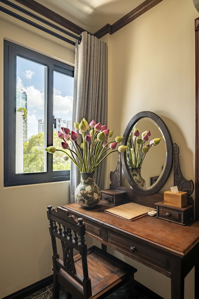 Amanaki Saigon Boutique Hotel 69/80