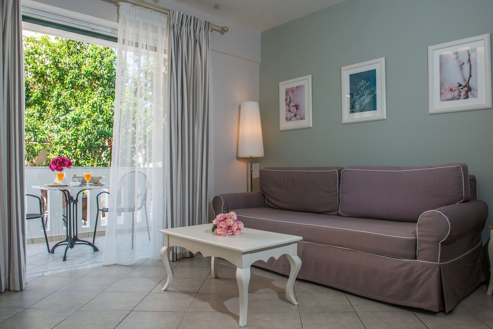 Lefkadio Suites 44/64