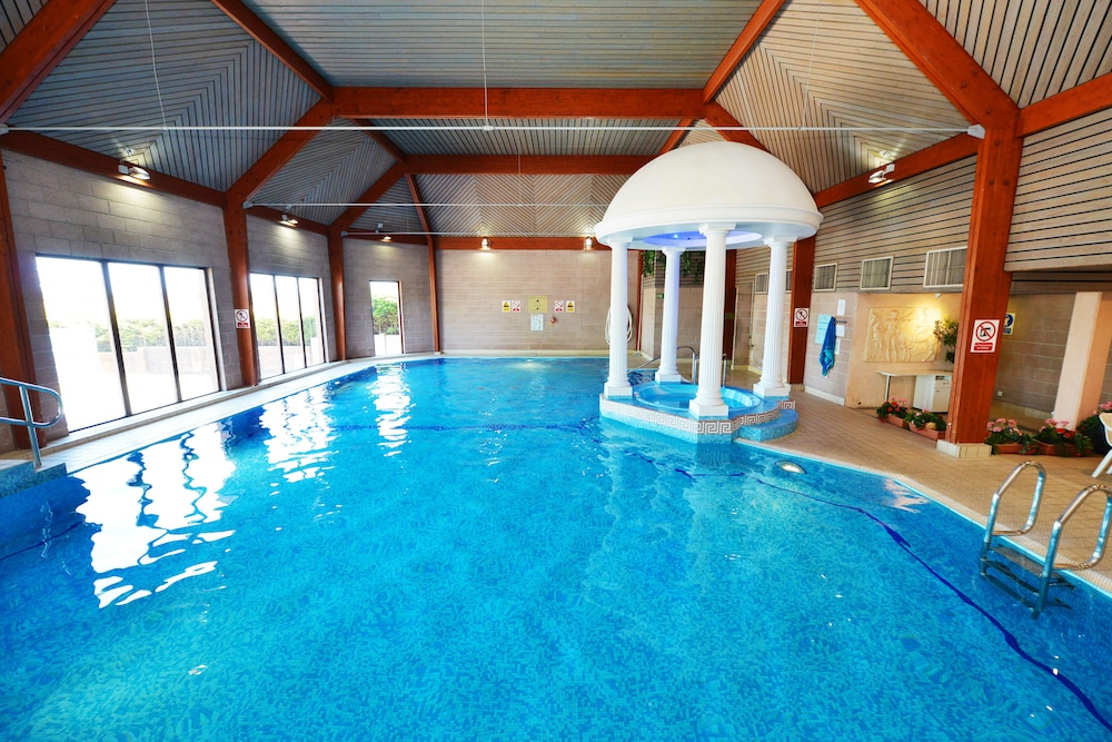Glynhill Hotel 2/49