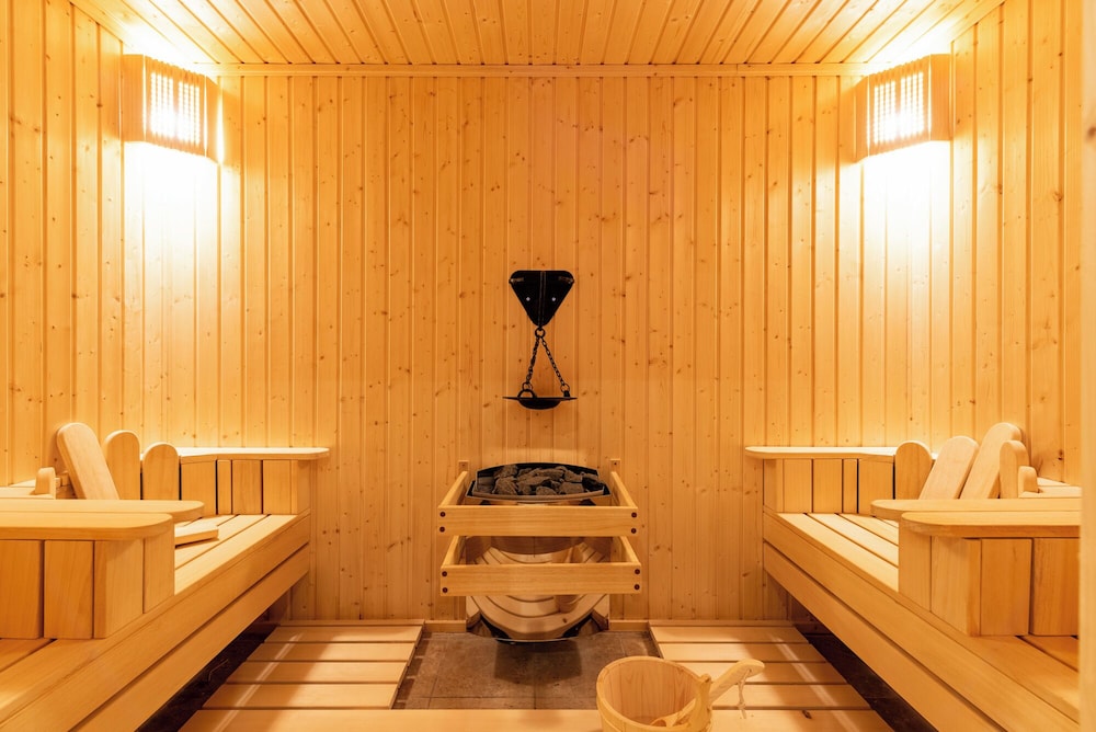 Premier Luxury Mountain Resort 20/48