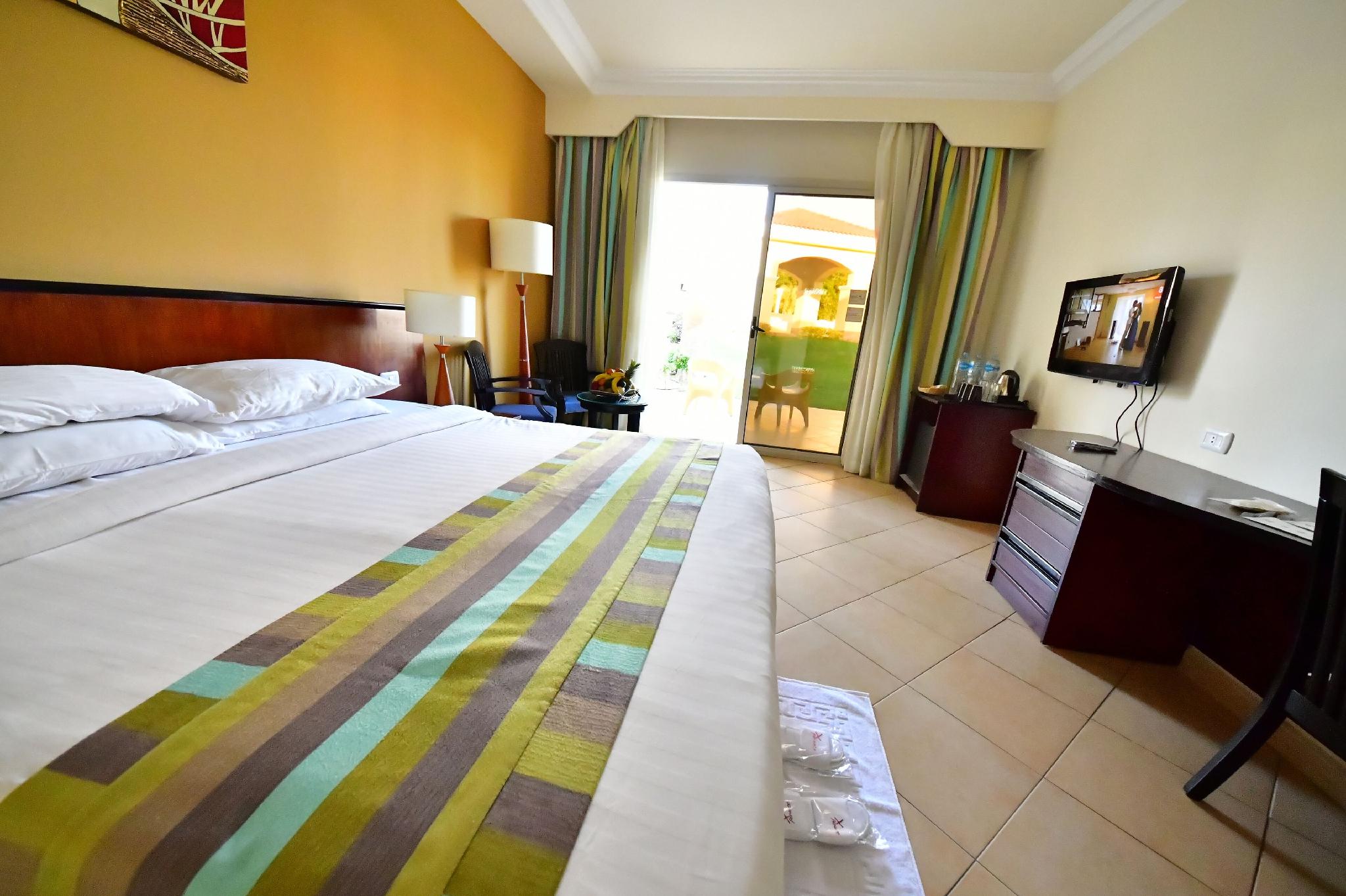 2 Bedrooms, Family, Garden View