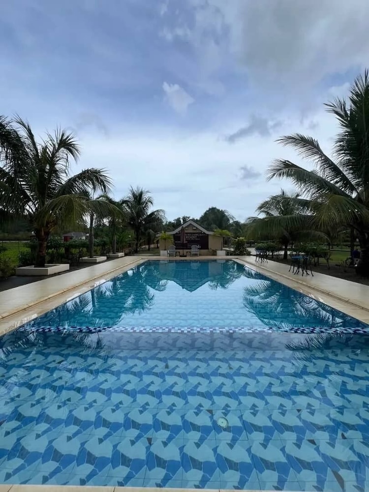 OYO 795 Nahdhoh Langkawi Resort 37/63