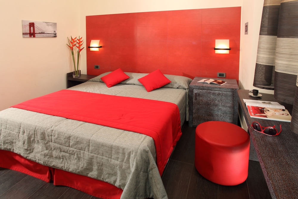 ROOM, DOUBLE BED, ANNEX