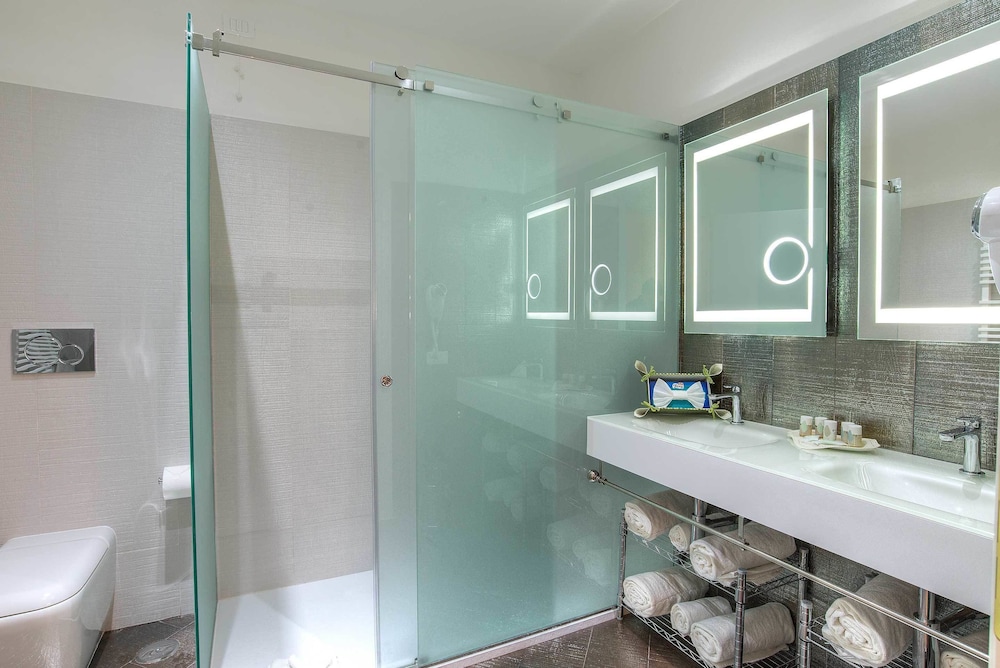 Trevi Rome Suite 44/50