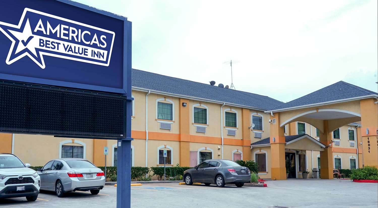 Americas Best Value Inn & Suites Bush Intl Airport 21/23