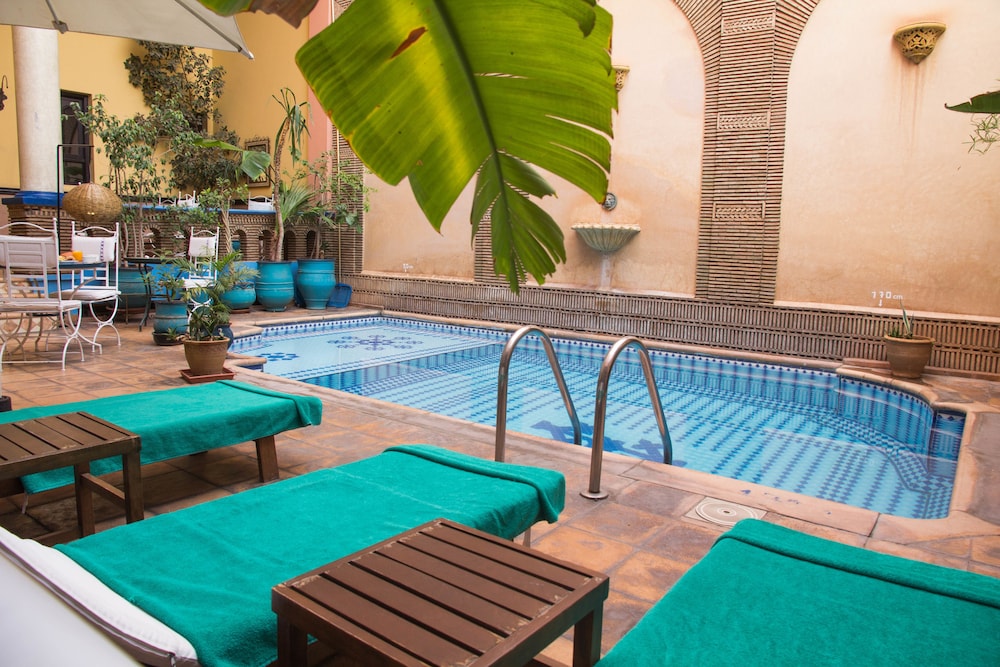 Amani Hotel Suites & Spa 56/85