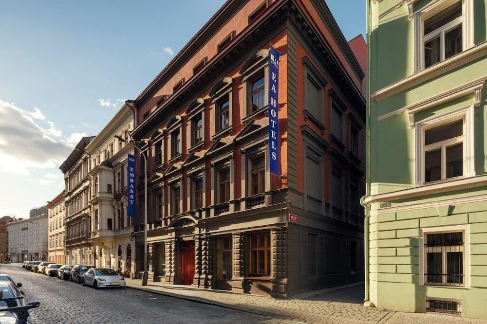 Ea Embassy Prague Hotel Formerly Euroagentur Art Embassy 38/45