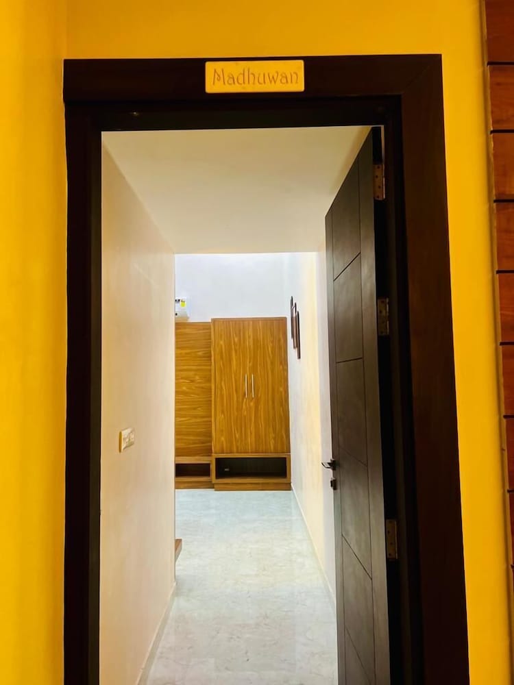 R.G Bilkha Hotel and Resorts 19/47