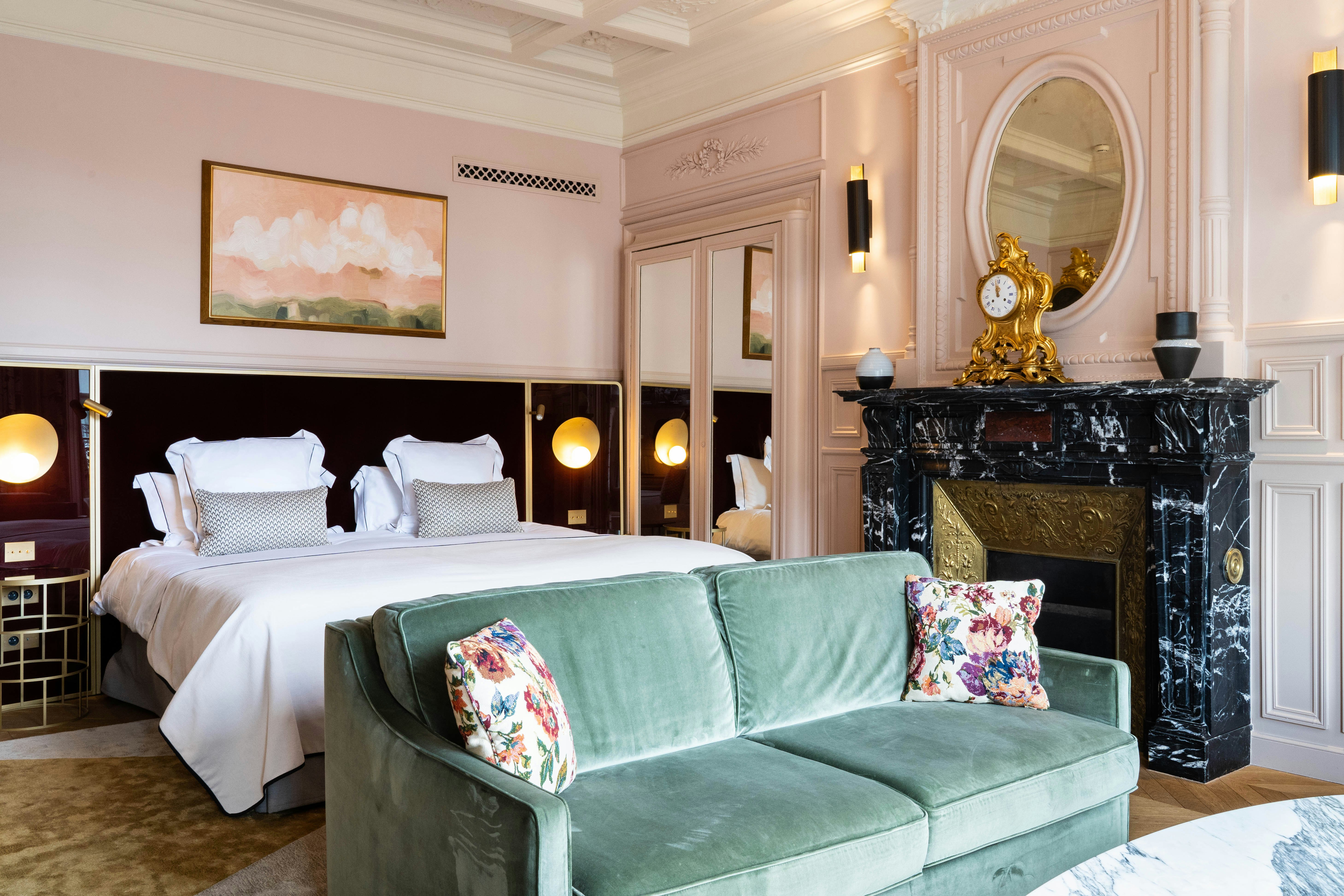 Junior Suite, Eiffel View, Balcony