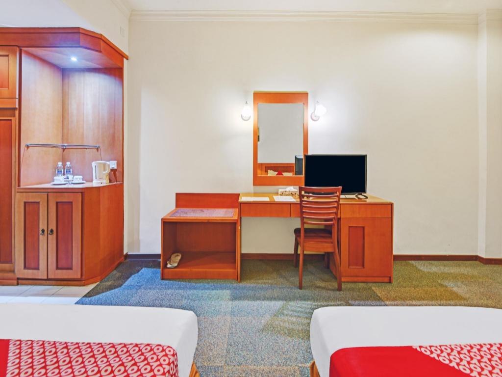 OYO 1178 Plaza Hotel Tanjung Pinang 39/50