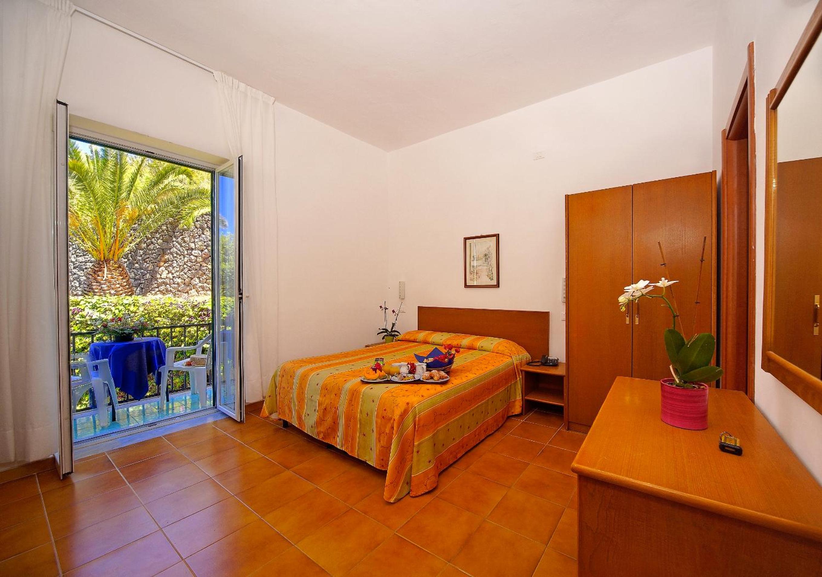 Hotel Citara 16/83