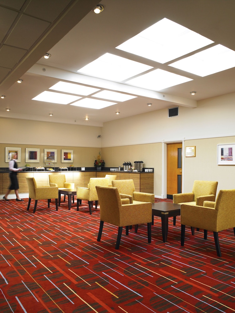 Delta Hotels by Marriott Waltham Abbey 28/29
