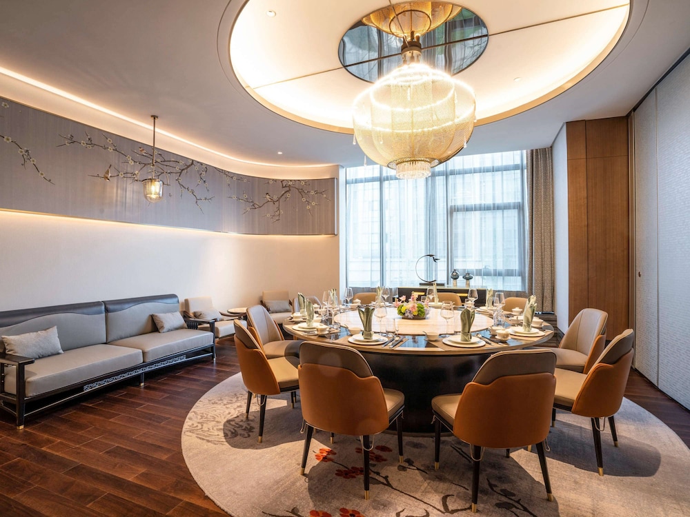 Sofitel Hangzhou Yingguan Hotel 48/76