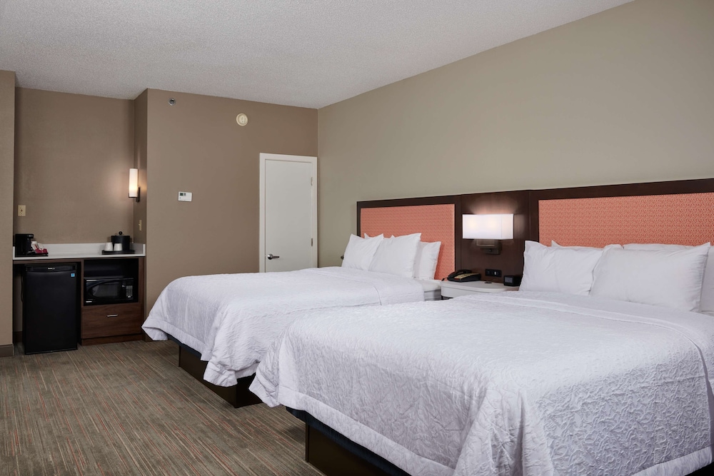 Hampton Inn Wilmington Medical Park 19/55