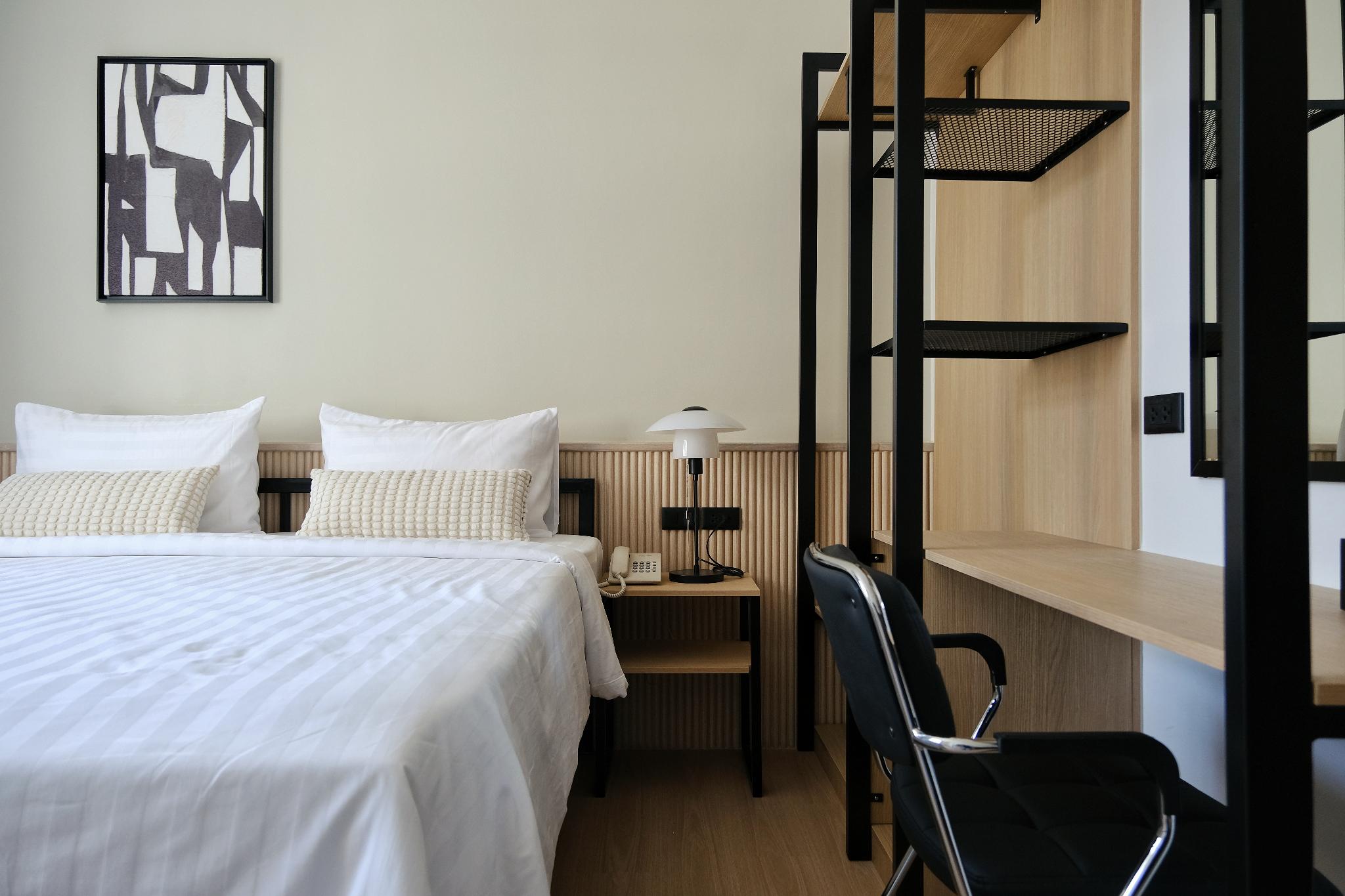 Room, King Bed