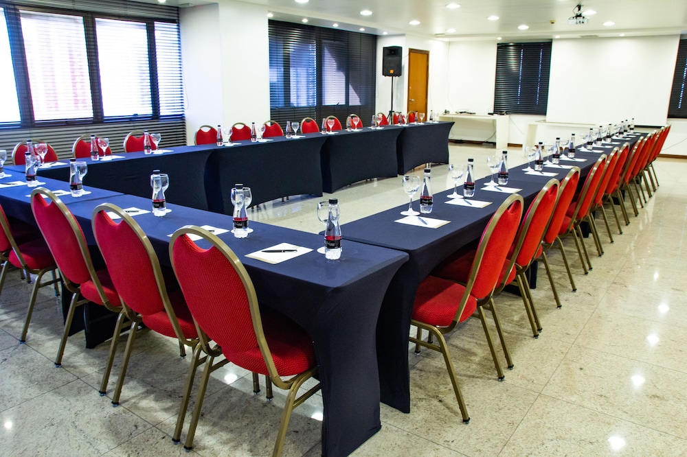 Bristol Brasil 500 Hotel 36/46