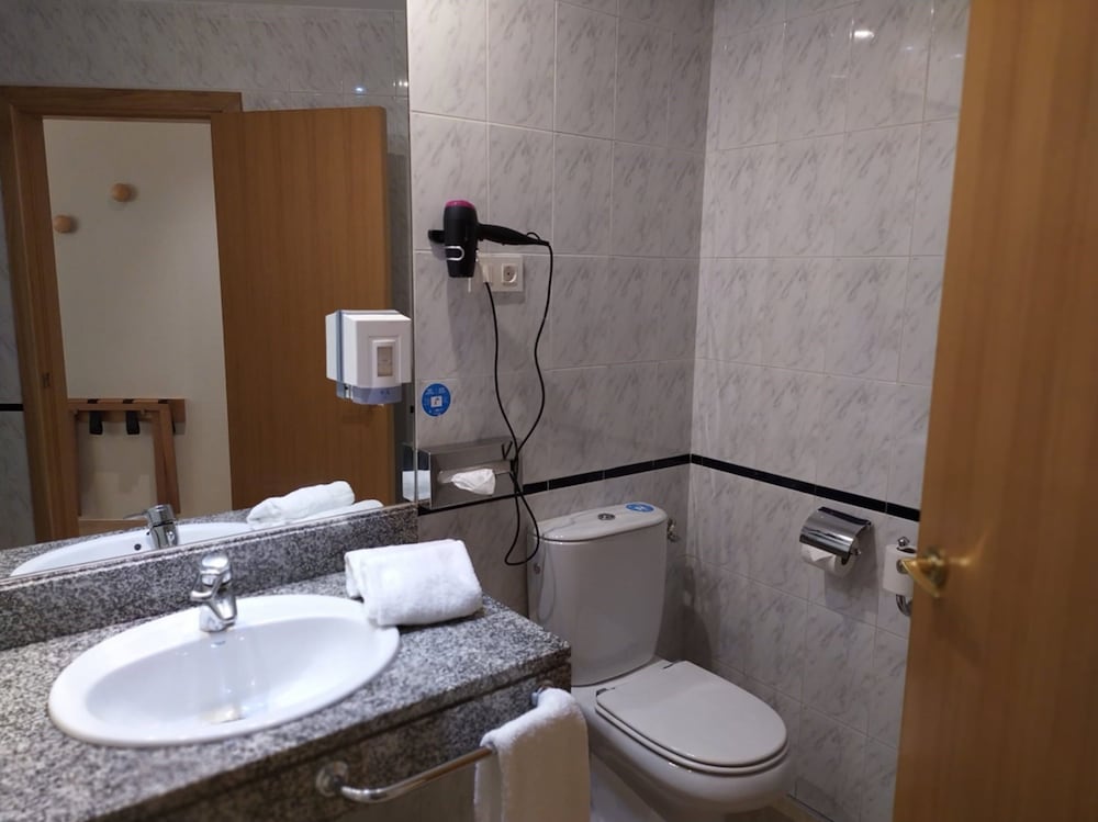 Ramada By Wyndham Madrid Tres Cantos 39/40