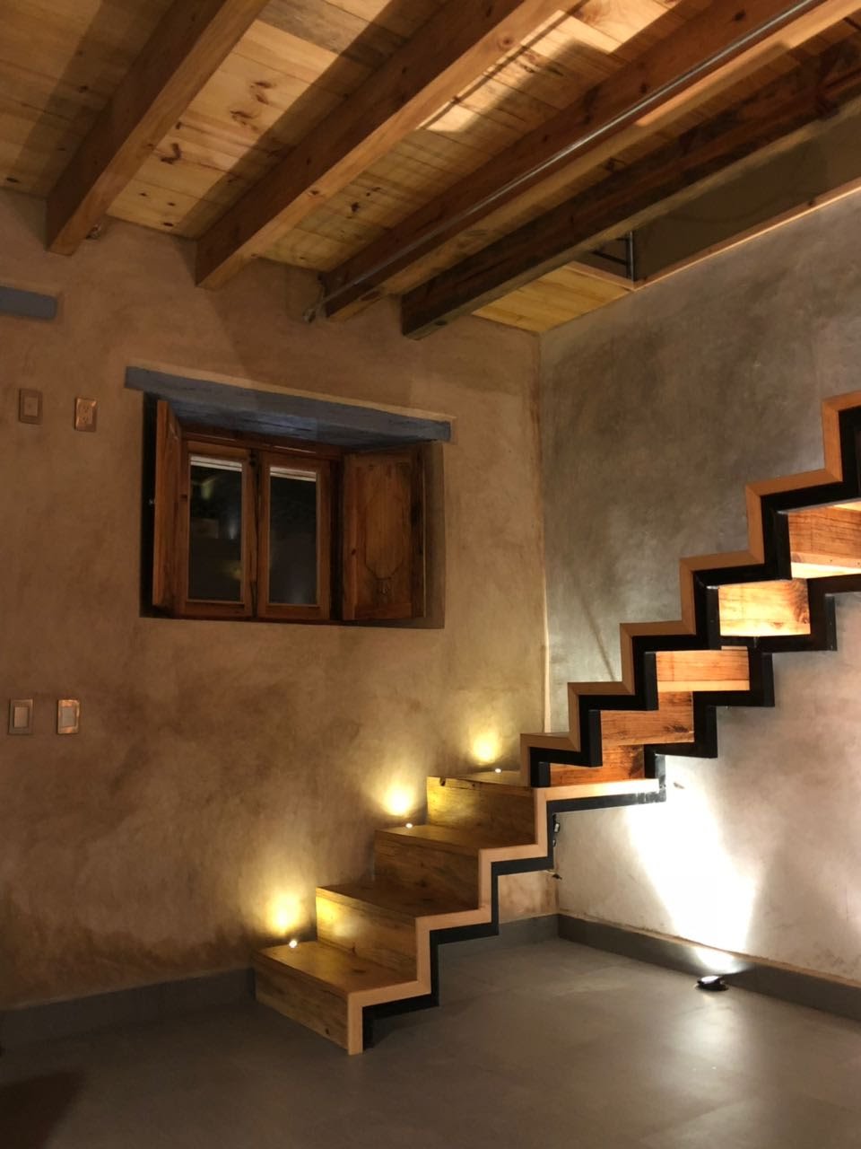 Helverica Hotel 38/54