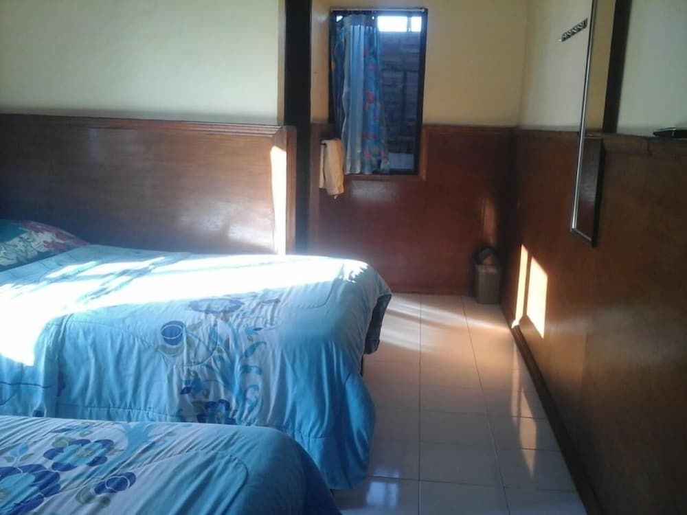 Cemara Indah Hotel 12/50